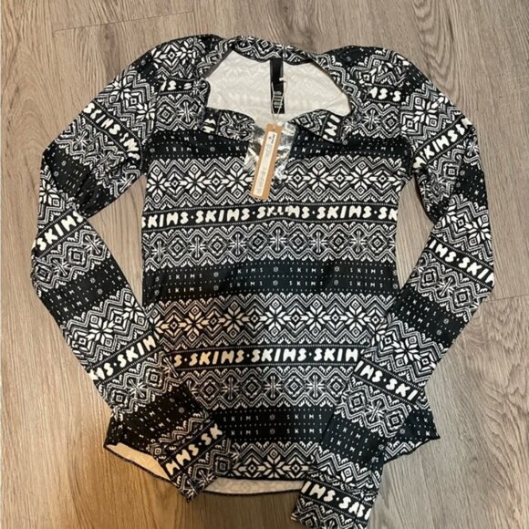 NEW SKIMS Logo Plush Pointelle Henley and Leggings Set medium - Picture 4 of 9